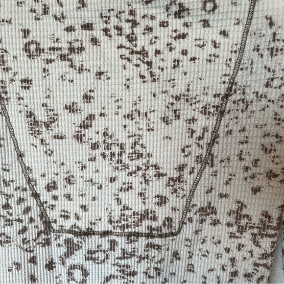 We the Free People Davis Thermal Long John Cream Taupe Leopard top Large - Picture 7 of 8